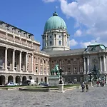 Royal Buda Castle 아파트 *
