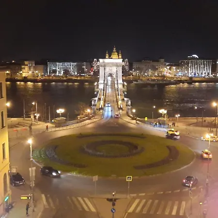 Premium Buda Castle Apartments Boedapest